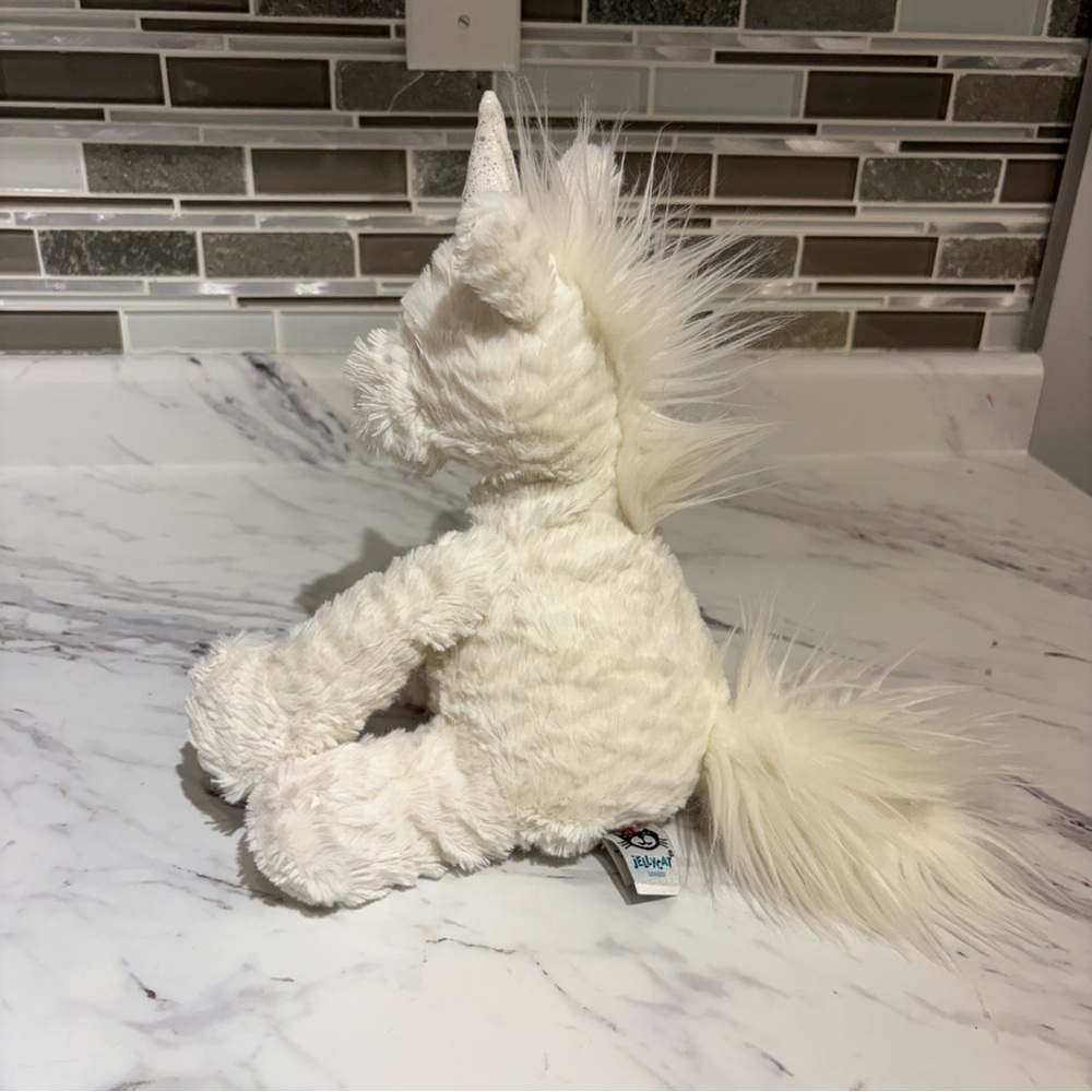 Jellycat Fuddle Wuddle Unicorn plush - Picture 4 of 8